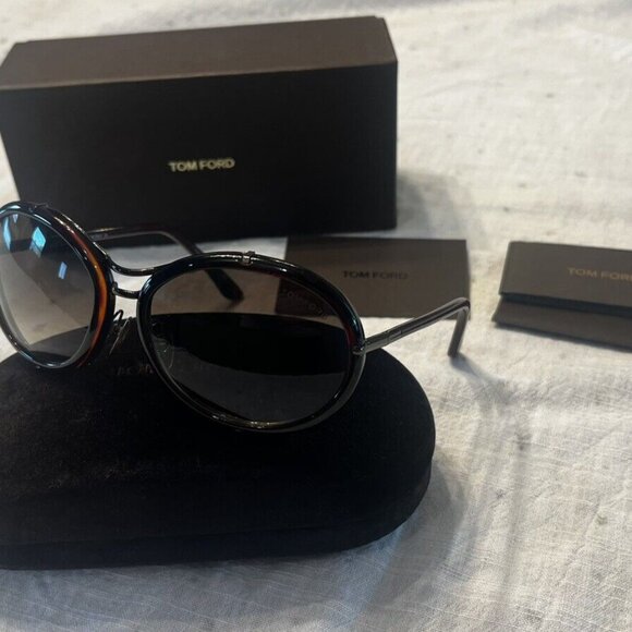 Tom Ford Sunglasses Mia TF 136 Women\'s Havana/Brown Plastic & w/Case authentic
